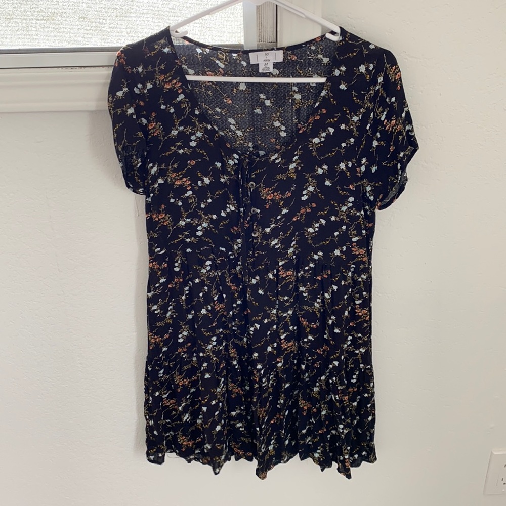 Floral short sleeve dress